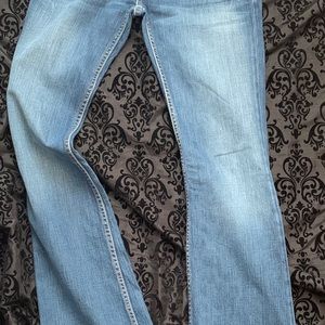 SOLD Women BKE denim 28 x 35 1/2 flare jeans